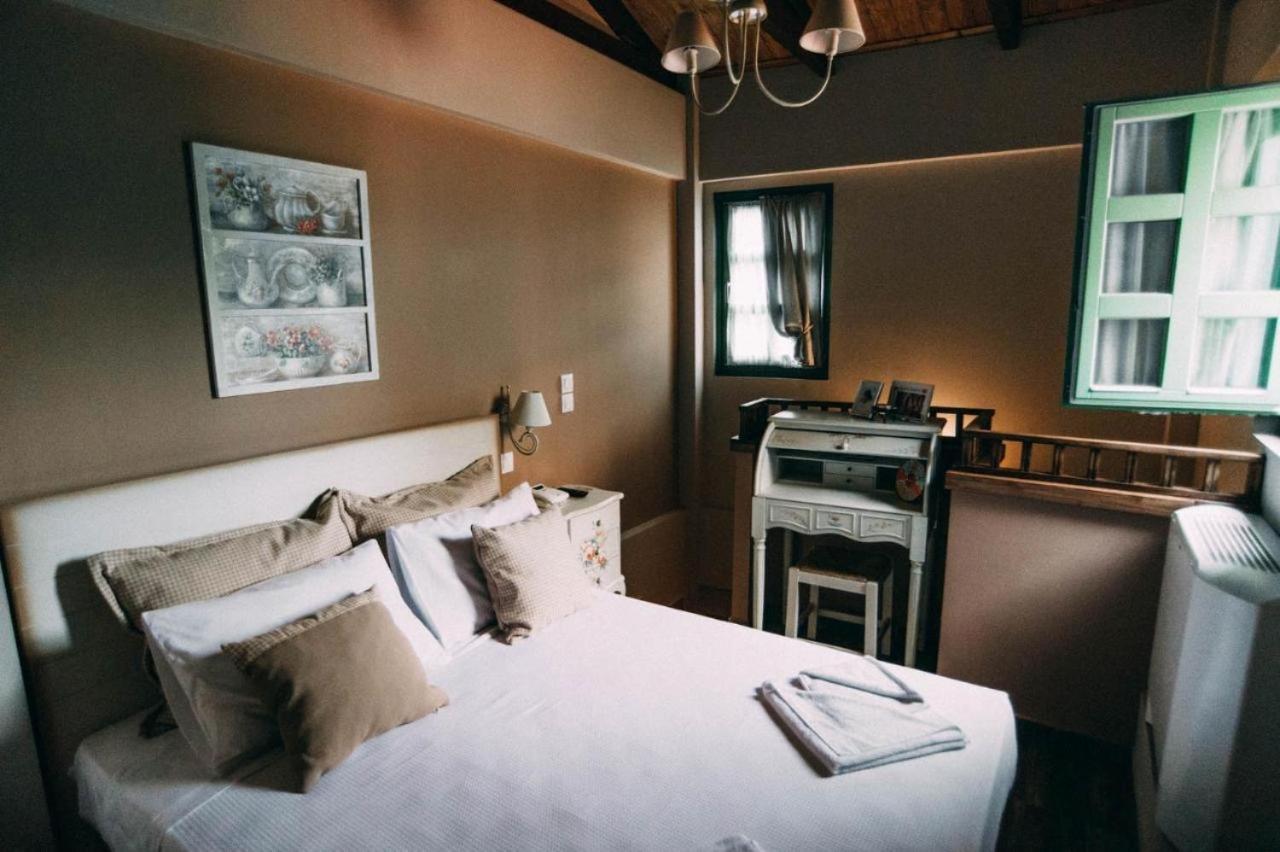 Axiokersa Suites Samothraki Bagian luar foto