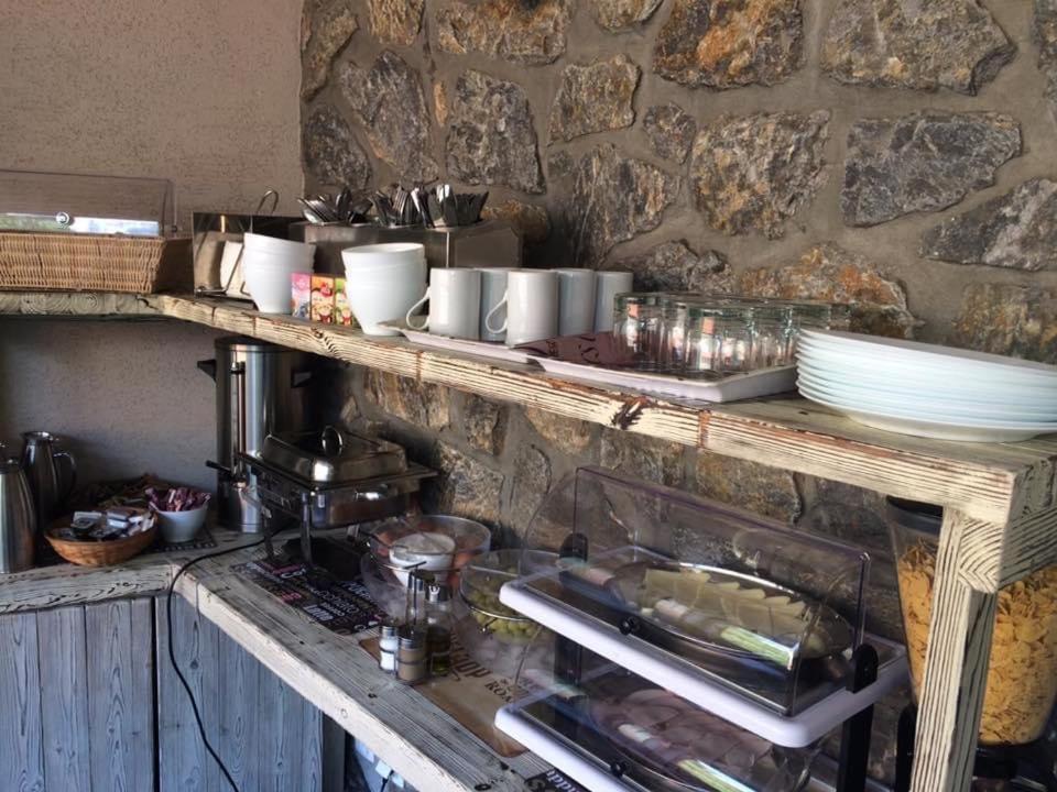 Axiokersa Suites Samothraki Bagian luar foto