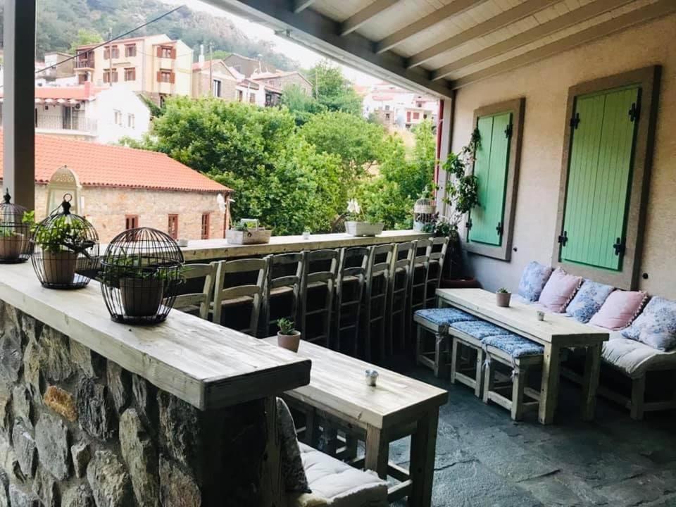 Axiokersa Suites Samothraki Bagian luar foto