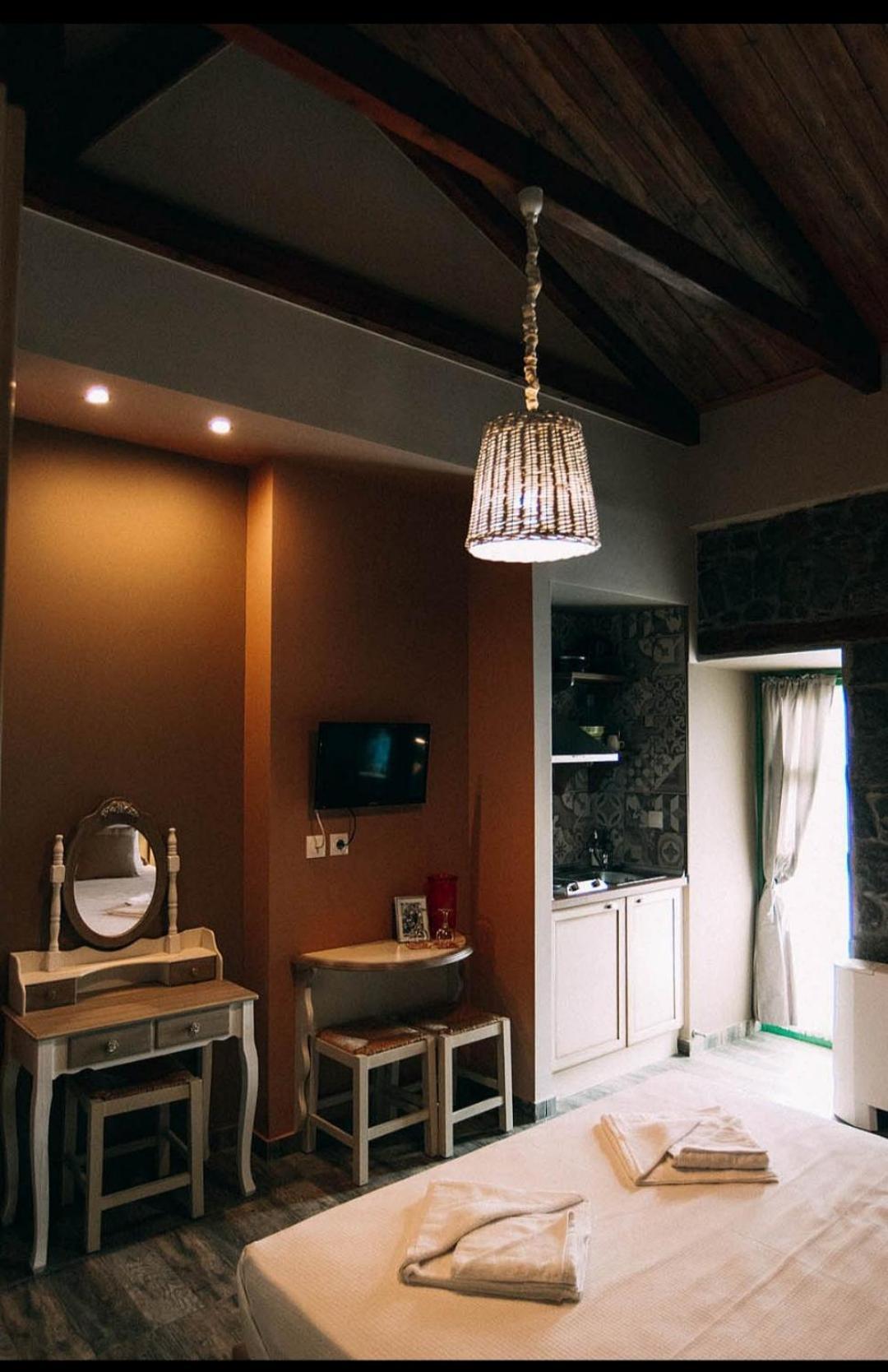 Axiokersa Suites Samothraki Bagian luar foto
