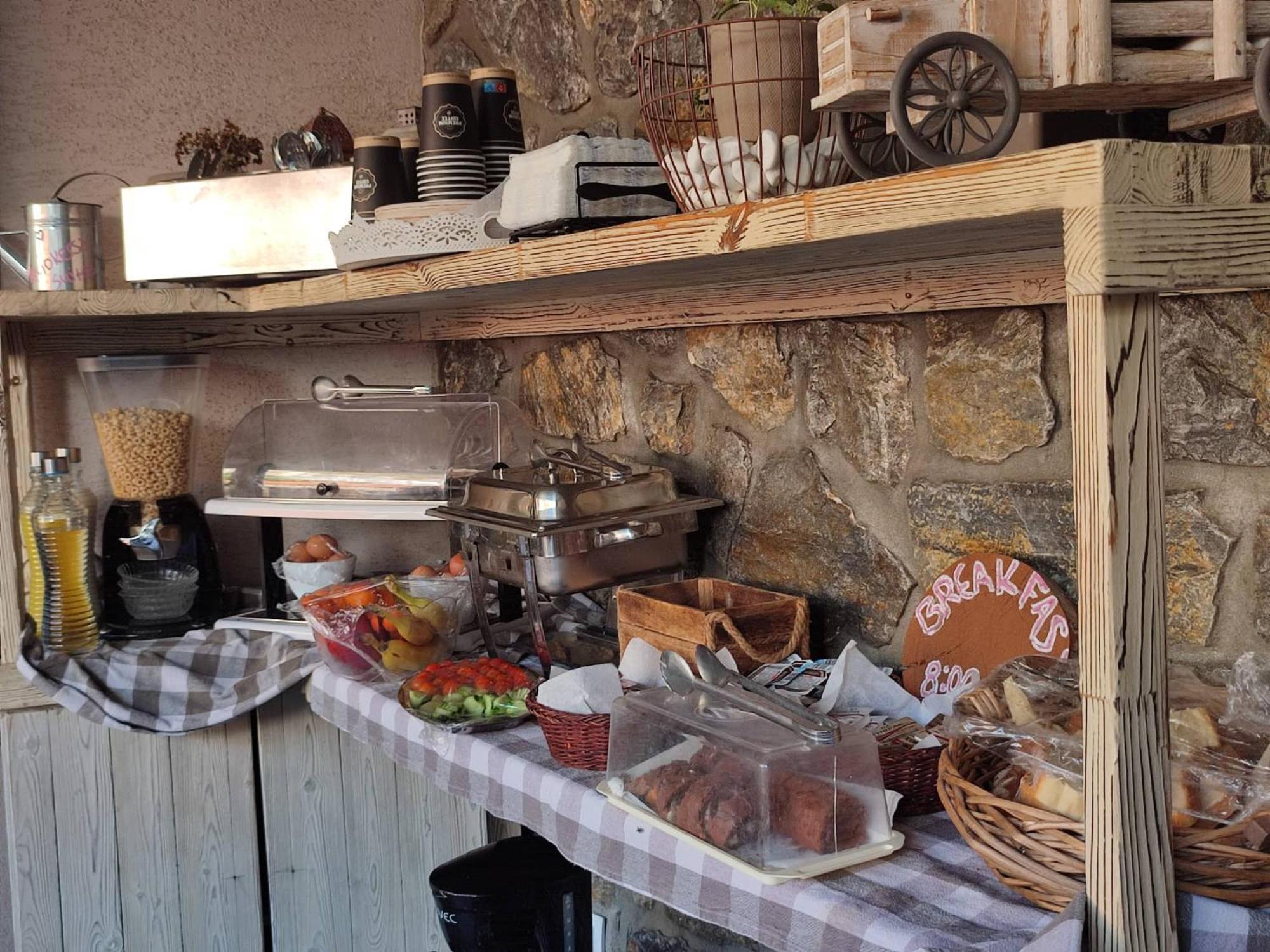 Axiokersa Suites Samothraki Bagian luar foto